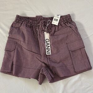 Ganni Women's Striped Cargo Shorts - Black and Moonlight Mauve